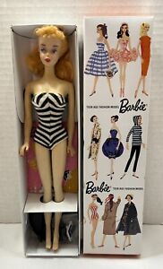 Vintage #3 All Original Blonde1960 Ponytail Barbie Doll Complete Accessories