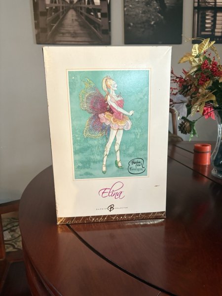 2006 Mattel Barbie Live! In Fairytopia Elina Fairy Doll Gold Label Collector