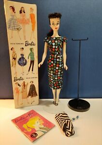New ListingVintage Barbie Brunette #3 Ponytail + box