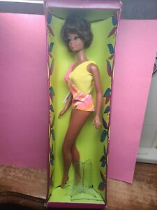 STUNNING Vintage Barbie 1969 TNT Christie MOD MIB Dark hair! Wrist tag included