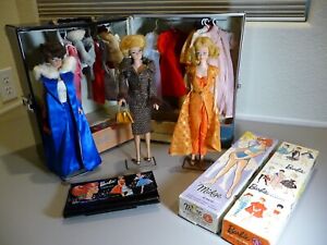 Vintage 1960s Barbie and Midge dolls, clothes, accessories and storage case