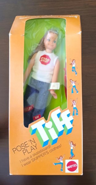 TIFF DOLL #1199 POSE AND PLAY TIFF 1971 Mattel Vintage Barbie NRFP