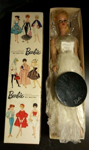 Vintage Barbie Japanese Exclusive Dressed in 972 Wedding Day
