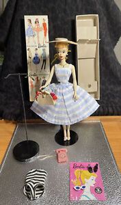 Vintage Ponytail Barbie #3,IN TM Outfit #969~Suburban Shopper,TM Box & Stand~EUC