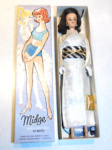 Barbie:  VINTAGE Japanese Exclusive DRESSED BOX MIDGE Doll w/Silver Kimono!