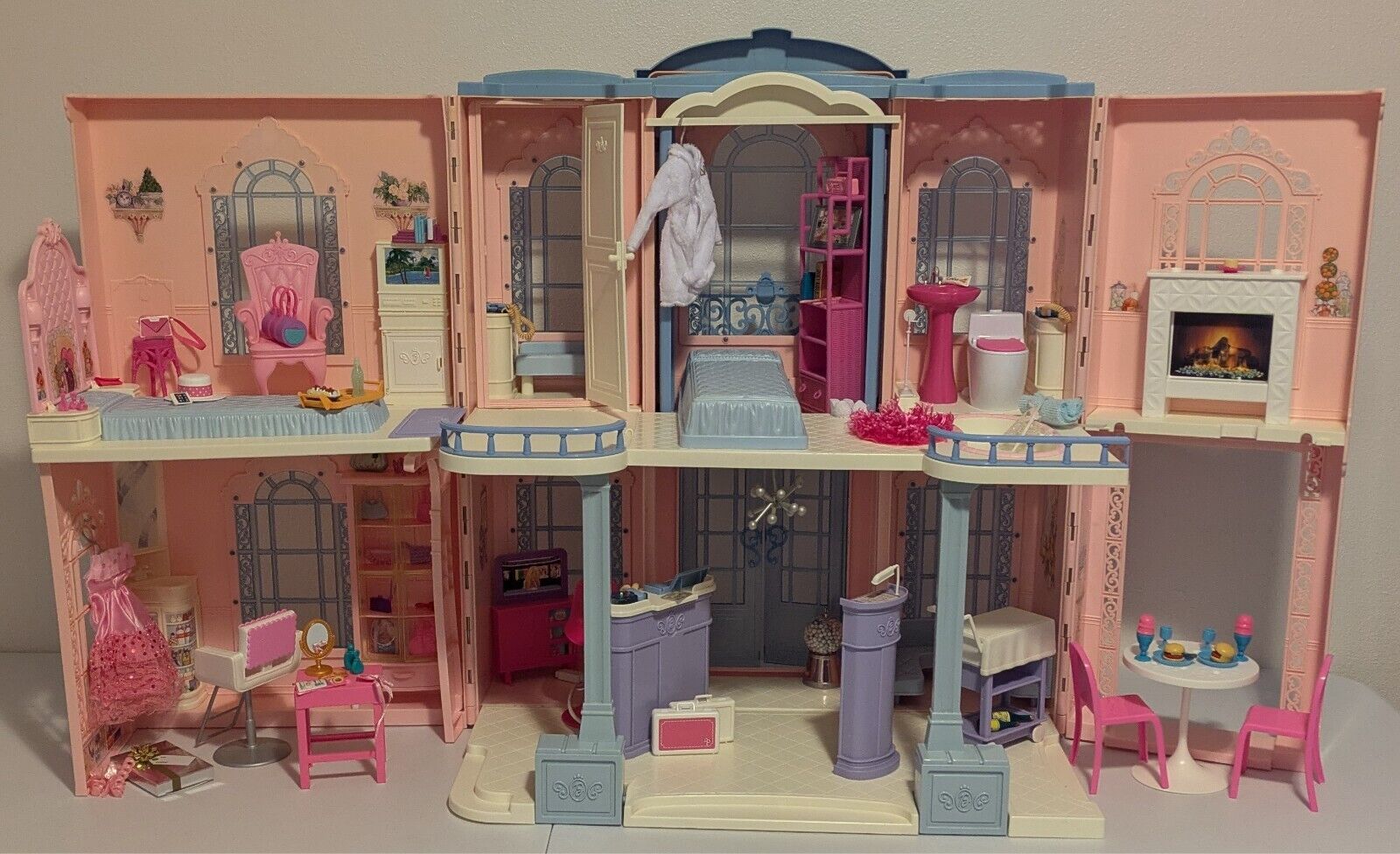 Vintage Mattel Barbie Grand Hotel (2001) Fully Furnished - Lots of Accessories!