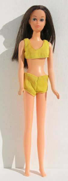 Vintage Mod Baggy Francie Barbie Doll