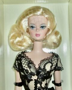 PLATINUM LABEL Blonde A Trace Of Lace Silkstone Barbie Doll NRFB 122/500