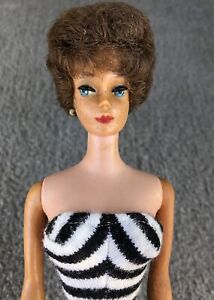 FOR RESTORATION Vintage 1961 Brownette Bubble Cut Barbie Doll All Original AS IS