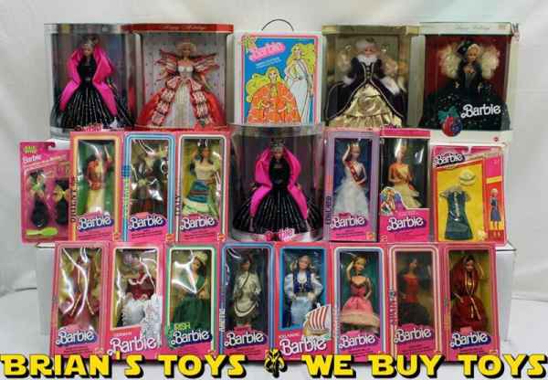 Barbie/Doll Lot of 21: Happy Holidays, England, Italy, Irish, German, & More NR