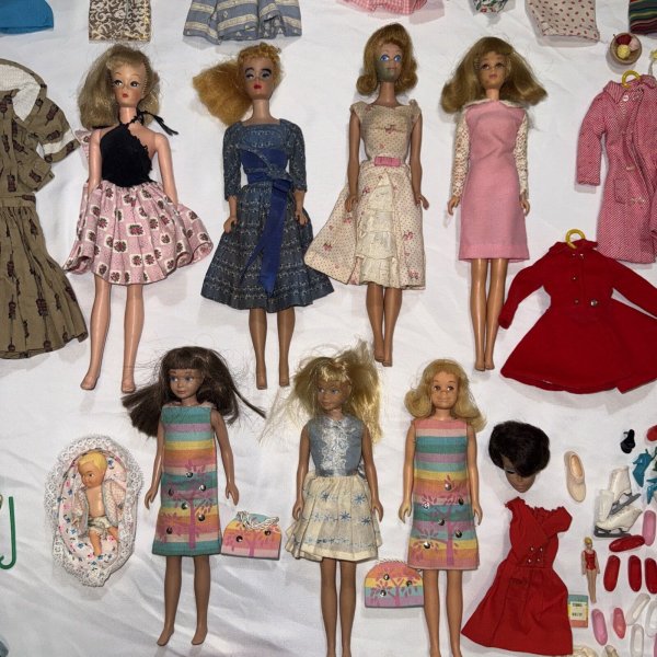 Vintage 1960s Barbie Dolls Huge Lot Clothing Accessories Mixed Over 125+ Items
