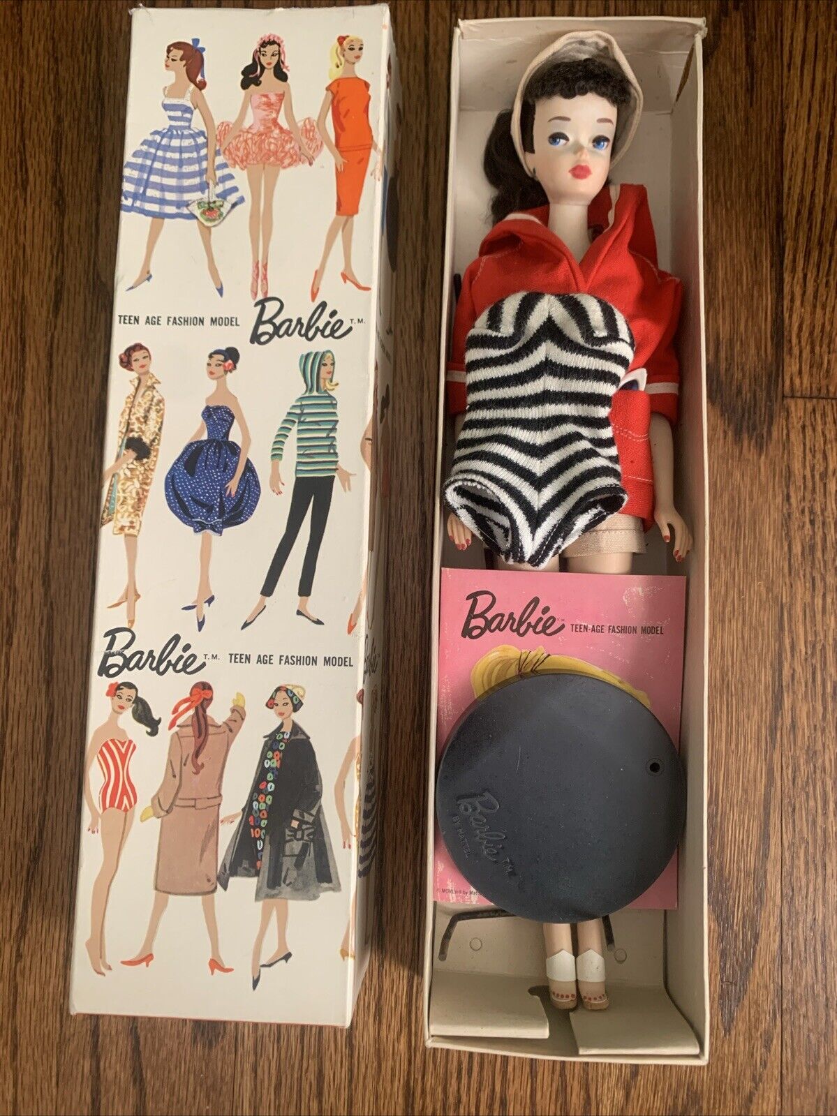 Vintage #3 ORIGINAL Brunette Ponytail Barbie TM Box Accessories Stand Booklet