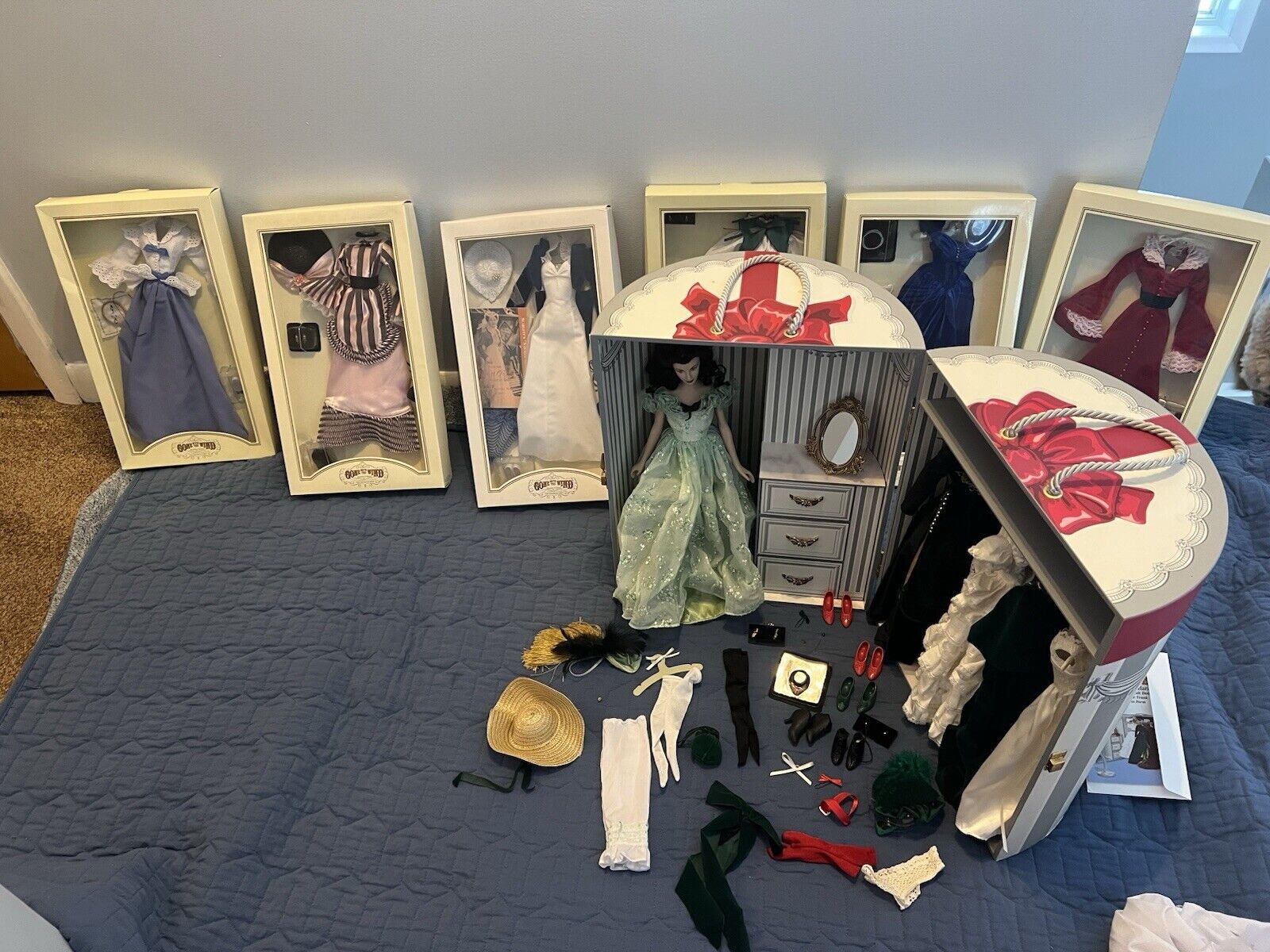 Huge Lot Gone With The Wind Doll And Outfits