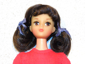 Barbie:  VINTAGE Japanese Exclusive IKI IKI LIVING ELI Doll w/Factory Hair Set!