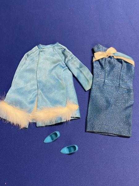 VINTAGE BARBIE SEARS EXCLUSIVE BEAUTIFUL BLUES OUTFIT 3303