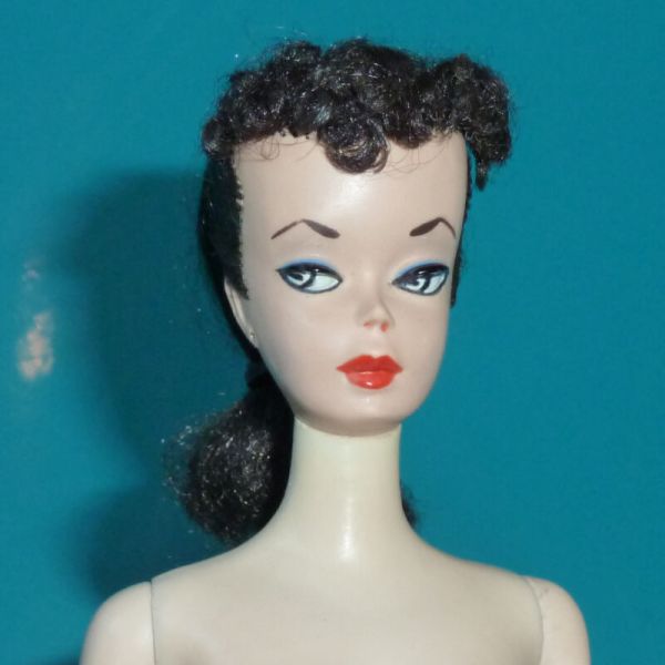 VINTAGE 1959 #1 BRUNETTE PONYTAIL BARBIE DOLL TM BOX AND ACCESS - ALL ORIG PAINT