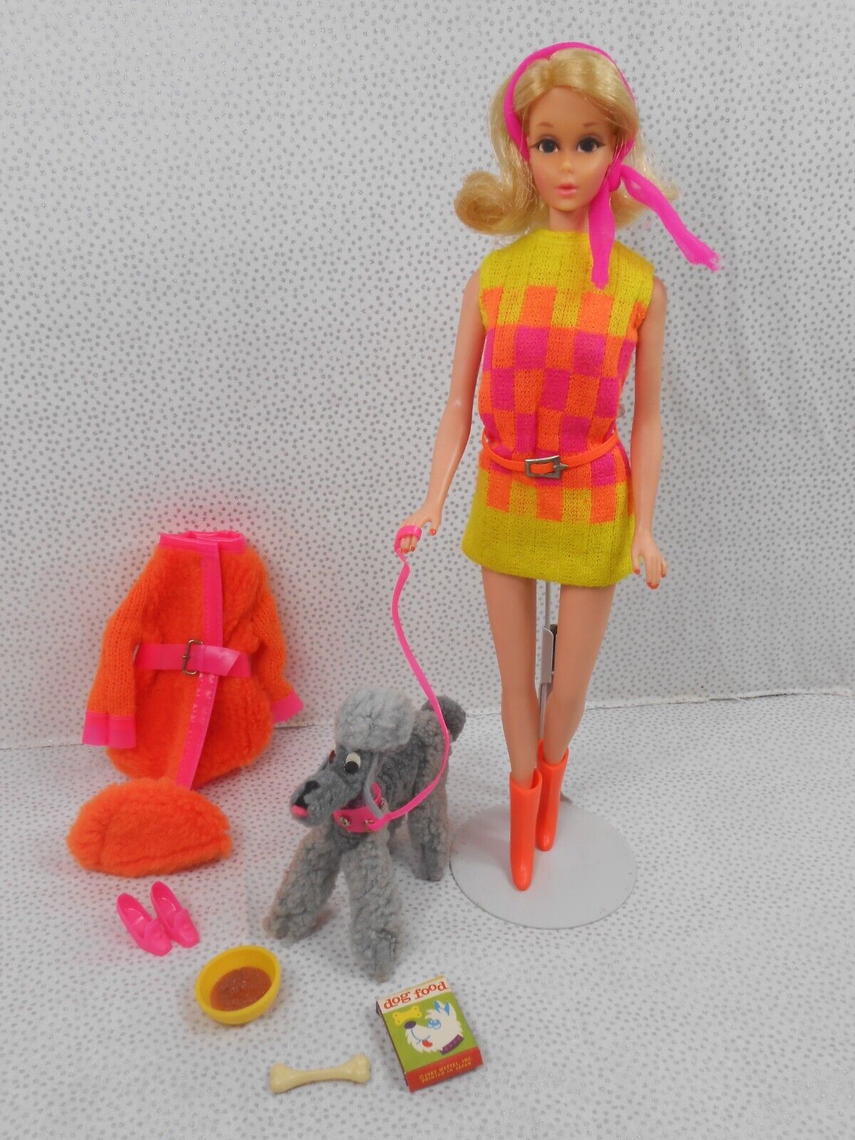 Vintage Barbie Friend 1970 SEARS EXCLUSIVE "FURRY FRIENDS"  w/Walking JAMIE