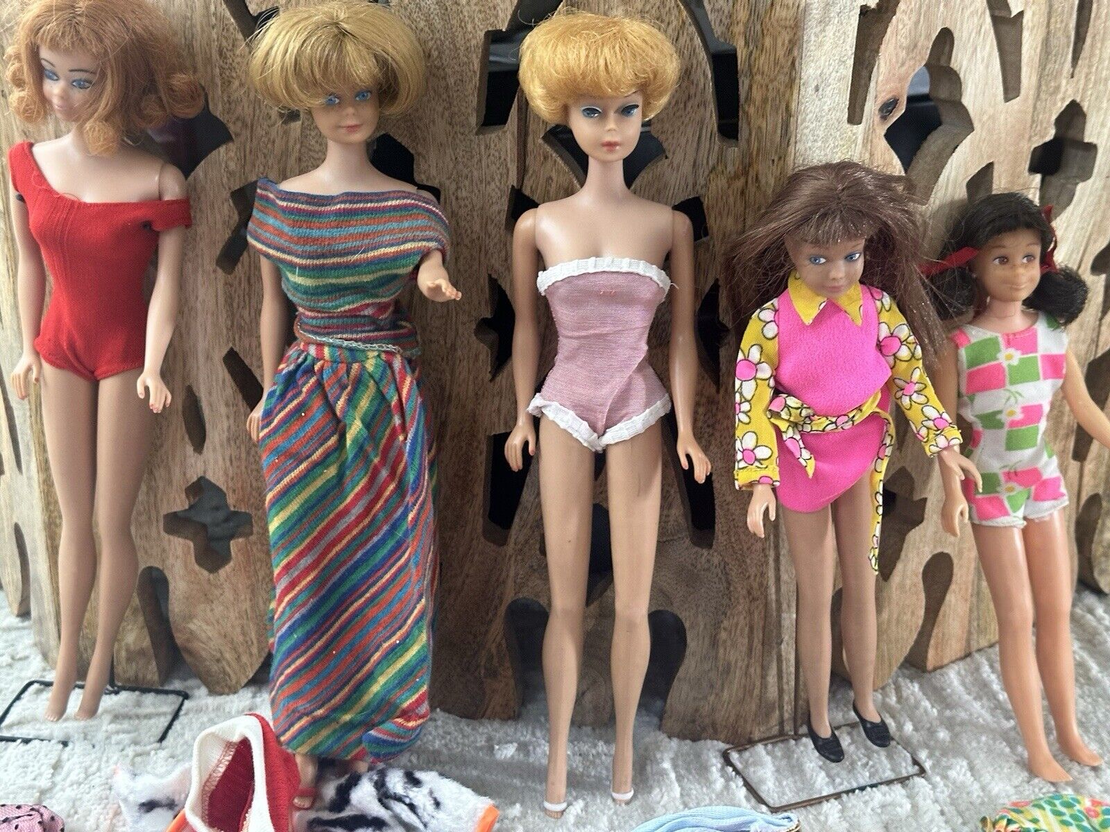 1960s Barbie Midge Skipper Scooter Lot Of 5 Clothes Cases And Accessories!