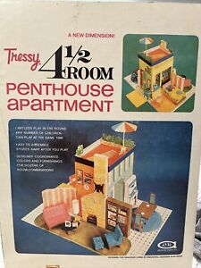 Tressy 4 1/2 Penthouse Apartment 1960s, Vintage, Barbie Go-Together Furniture