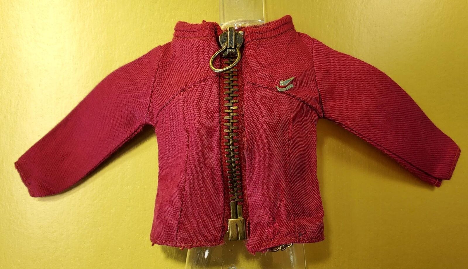 ** RAREST Vintage Barbie Doll BRANIFF Airlines Raspberry Suit Shirt ~ 1960's **
