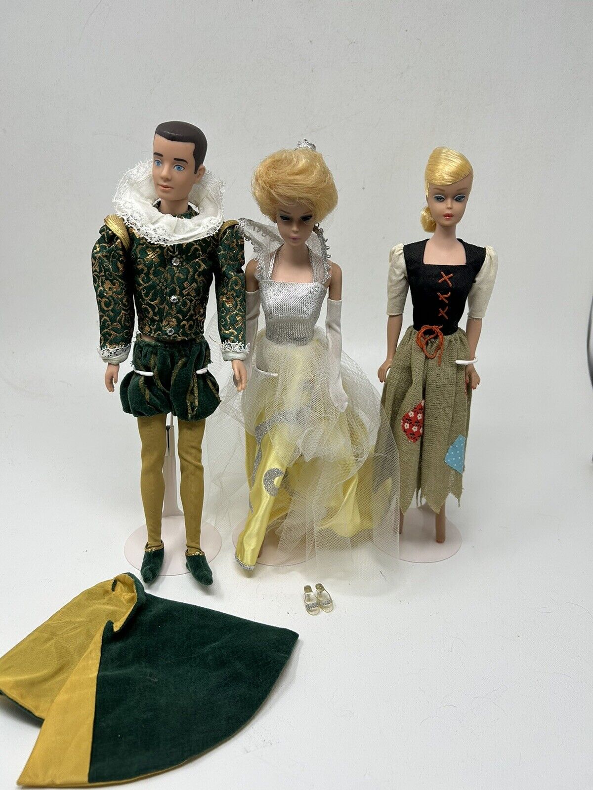 Vintage 1960s Barbie Little Theatre Cinderella Set Lot Of 3 With Dolls RARE