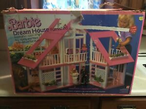 Original Mattel Vintage Barbie Dream House-1985 With Original Box