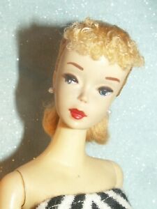 PONYTAIL BARBIE® DOLL & STAND #3 Blond Swimsuit & ACCESSORIES  VINTAGE JAPAN!