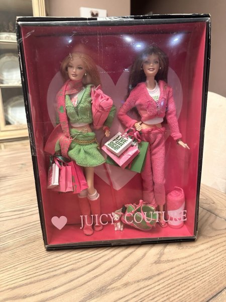 2004 JUICY COUTURE 2 Doll Set NFRB Barbie Collector