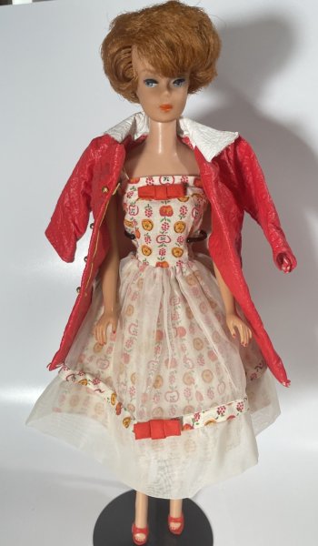 Vintage Redhead Titian Bubble Cut Barbie Doll In "Lunch Date"#1600 Complete EUC