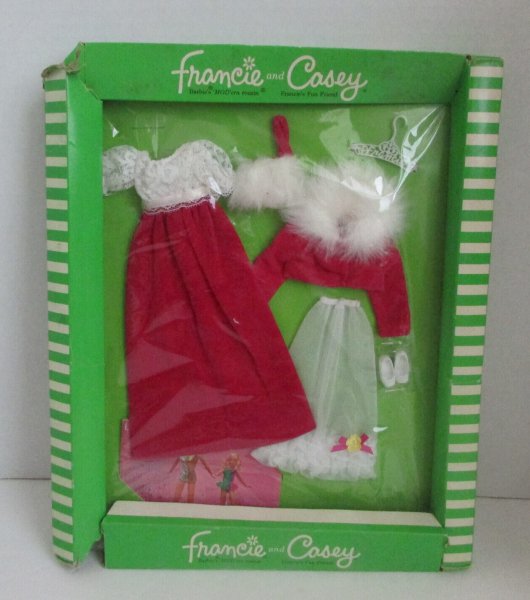 * RARE * VINTAGE 1969 Barbie Francie & Casey 'Waltz in Velvet' #1768 NIB NIP