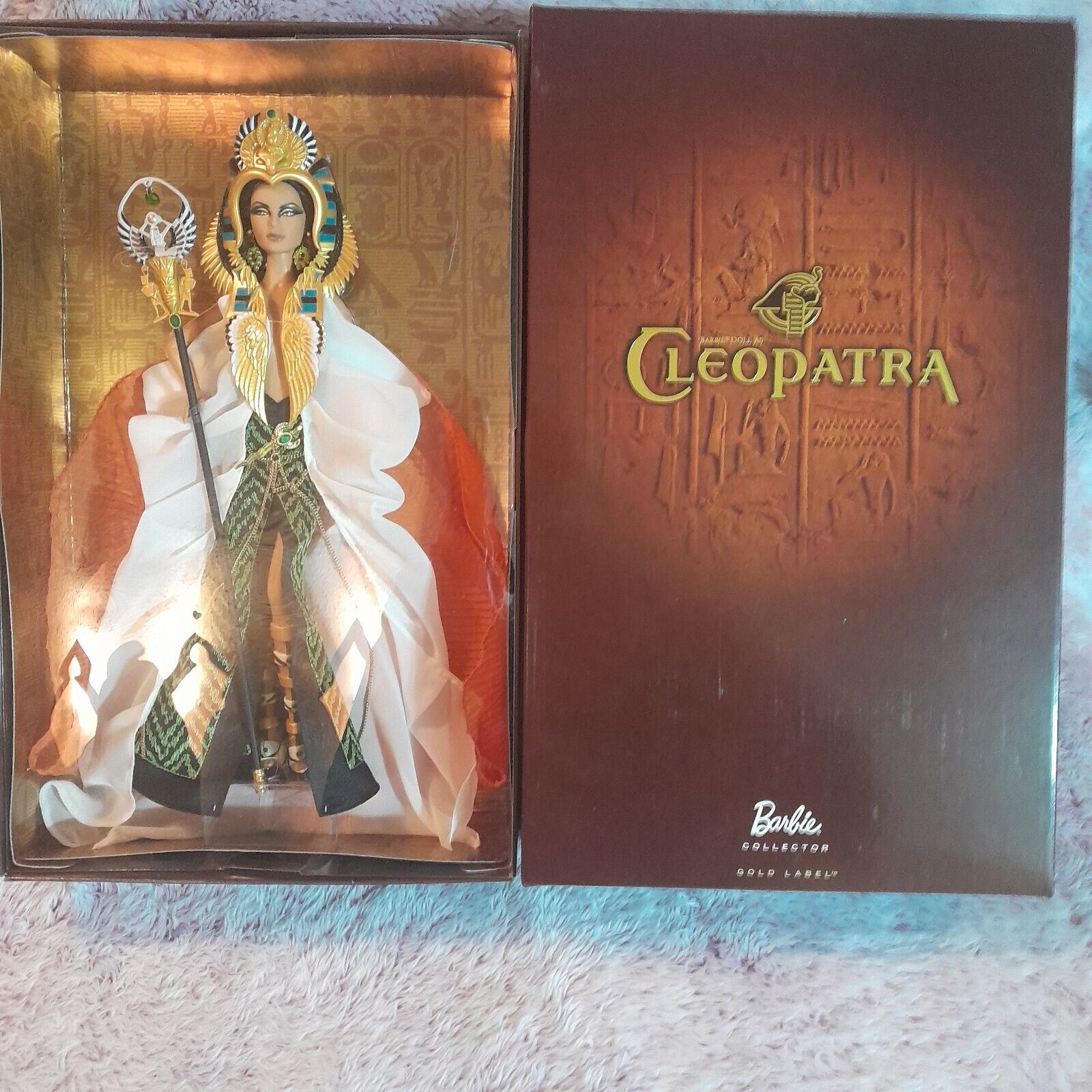 BARBIE DOLL AS CLEOPATRA 2010 EGYTIAN QUEEN OF THE NILE NRFB R4550 W/shipper