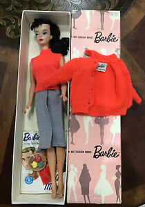 Vintage Barbie Pink Silhouette Box #876 Sweater Girl Display Doll SET *RARE*