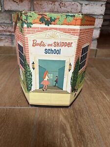 VERY RARE Vintage 1965 Barbie and Skipper School