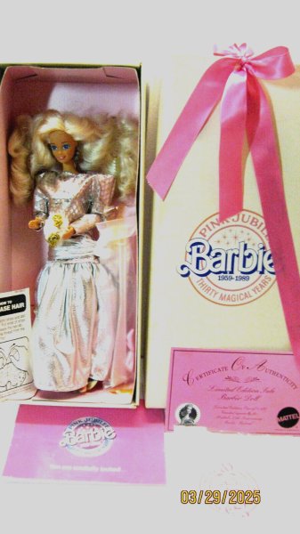 RARE BARBIE 30th PINK JUBILEE LM 3,500 1994 MATTEL COA NIB OPENED