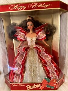 RARE 1997 Misprint Green Eyes Holiday Barbie Happy Holidays Gold Special Edition