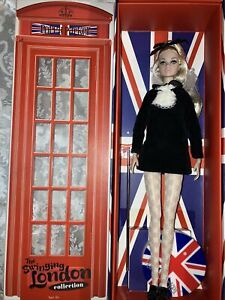 Integrity Toys Poppy Parker "Welcome to Misty Hollows" 2017, Swinging London