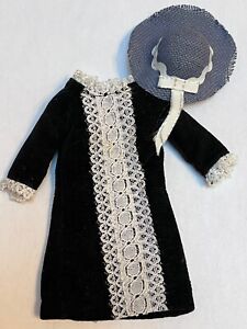 HTF RARE Vintage 1960's Barbie Doll Japanese Exclusive Black Velvet Dress & Hat
