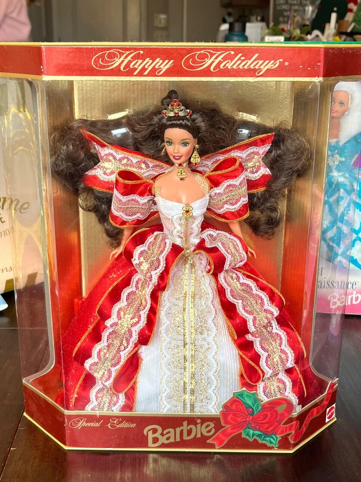 RARE 1997 MISPRINT Green Eyes Holiday Barbie Happy Holidays Special Edition