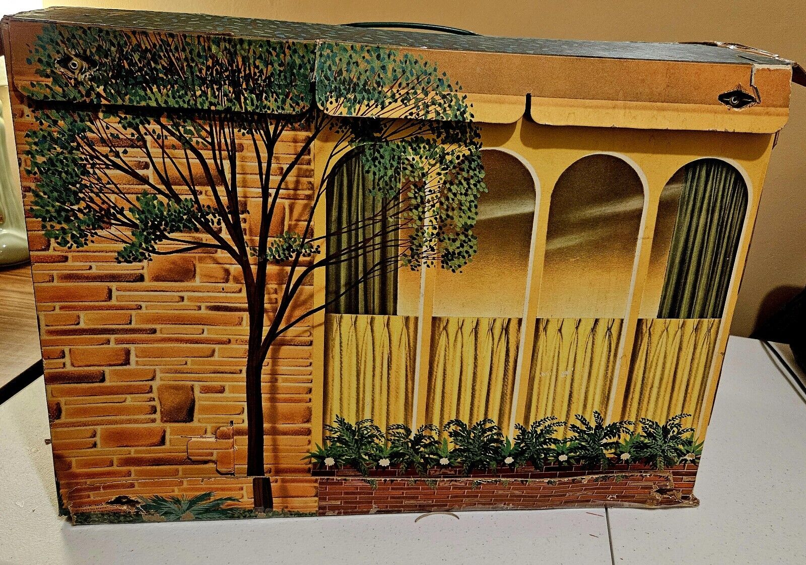 VINTAGE BARBIE  NEW DREAM HOUSE 1964 MATTEL  DISPLAYS WELL PLAYED WITH COND.