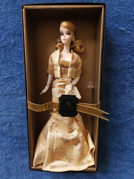 2009 C Golden Gala Silkstone Barbie, Convention, 50th Anniv, NRFB, BIN
