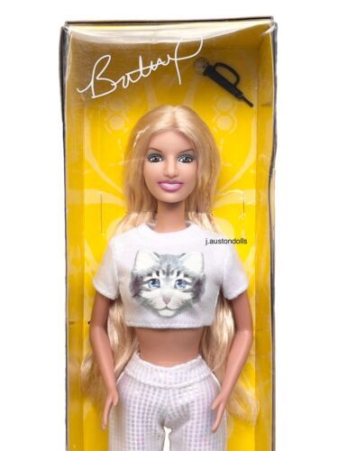 BRITNEY SPEARS Doll Kitty Cat White Outfit Oops! Tour Pop Divas Fashion Barbie