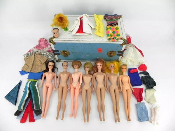 Lot of Vintage 1960s Barbie Dolls with Blue Vintage Case and Clothing