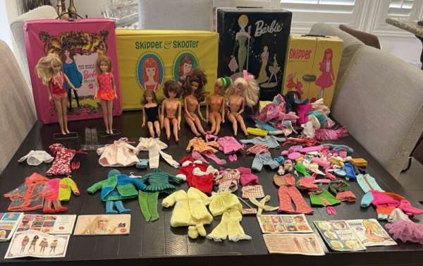 Vintage 1960’s Skipper Barbie Lot Shoes Case Accessories Over 200+ Pieces RARE