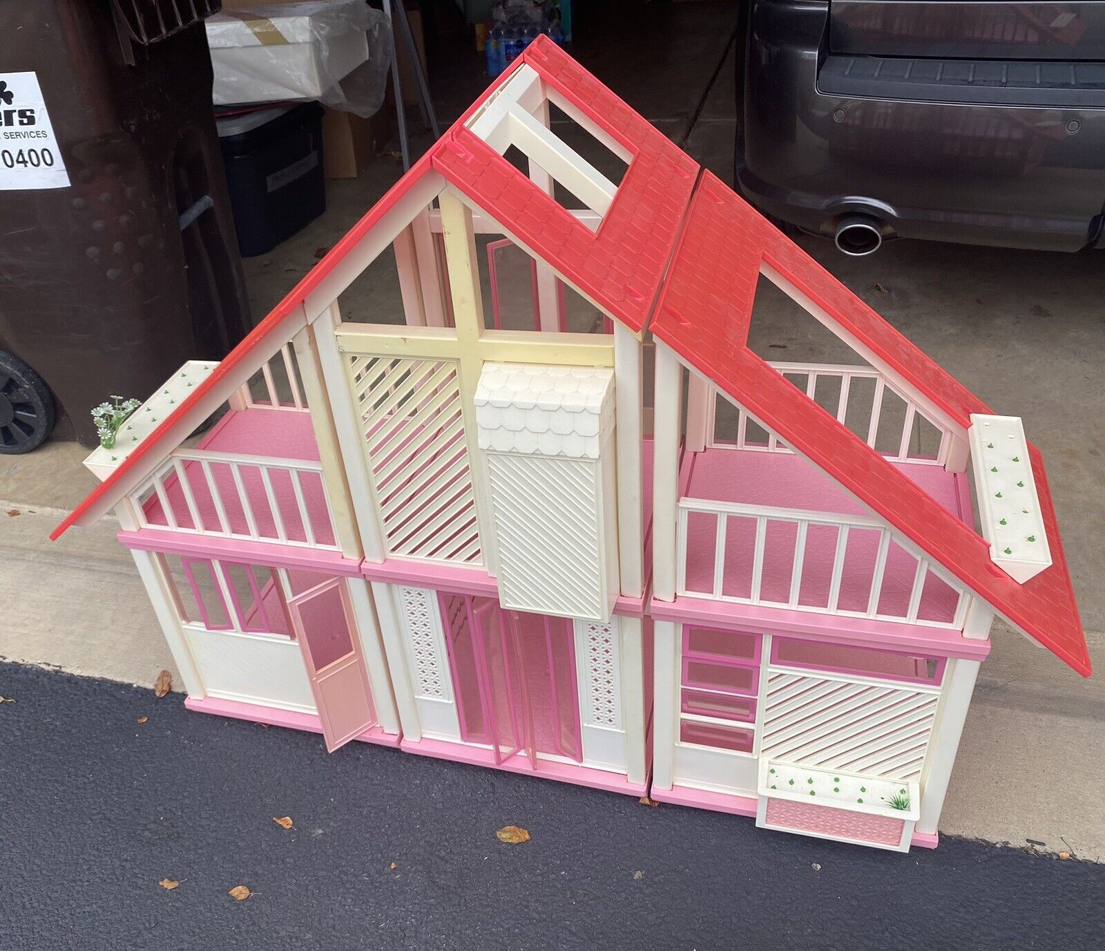 Vintage 1985 Pink Barbie Dream House A-Frame Dreamhouse
