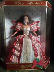 Vintage Mattel 1997 Happy Holidays Special Edition Barbie  #17832 - Unopened