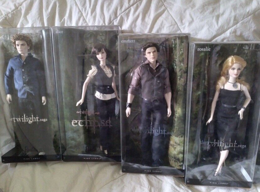 Twilight Barbie 14 Dolls Lot In Boxes