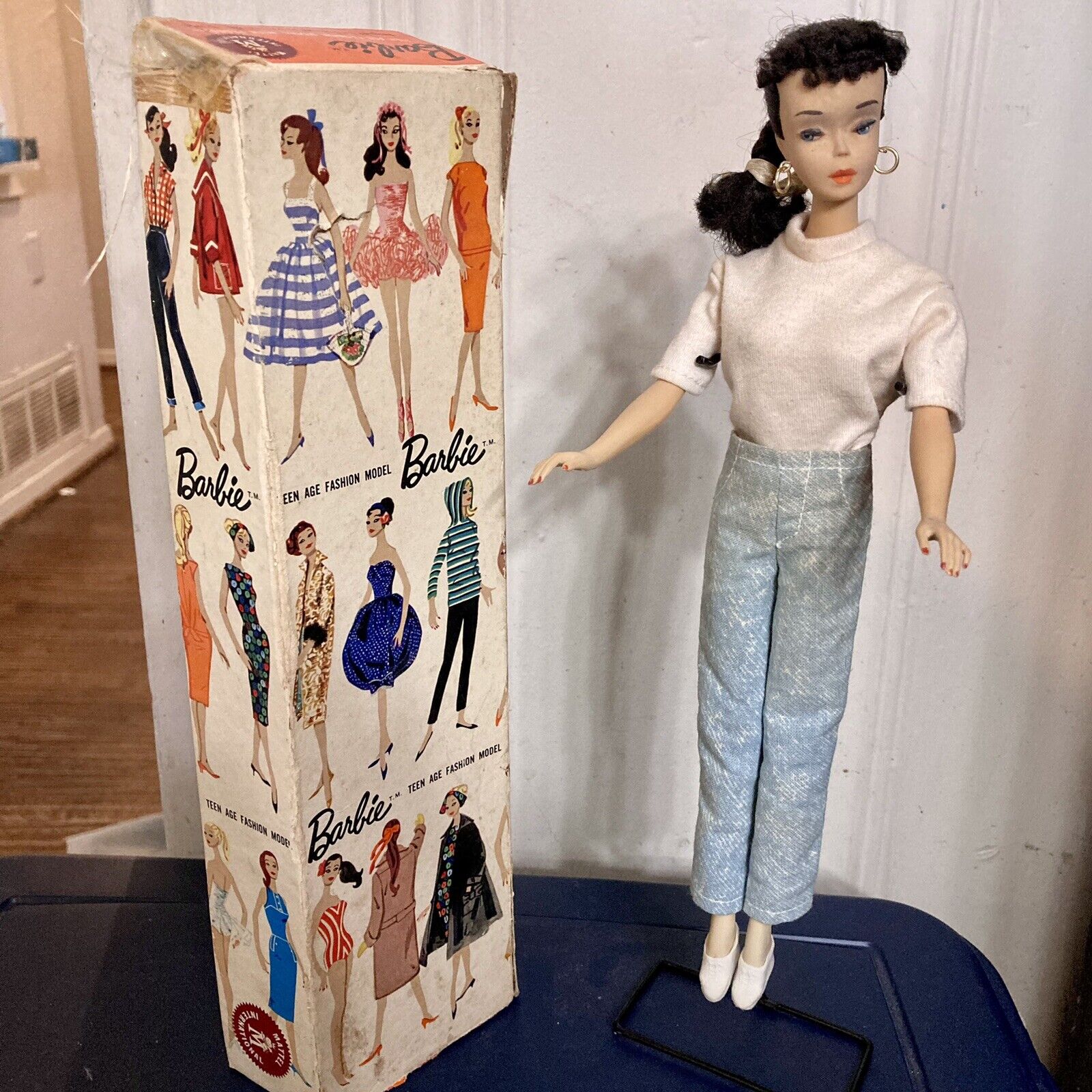 Vintage Transitional Barbie or #3 Brunette Ponytail Braid + Box, Book & Stand