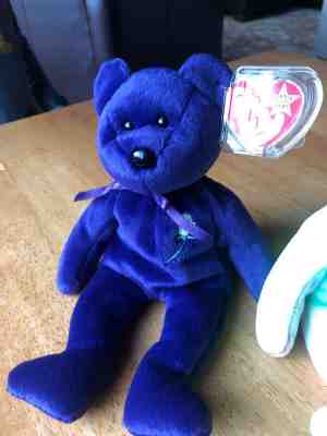 Princess Diana Ty Beanie Baby 1997  UPC: 008421043002  RARE & RETIRED