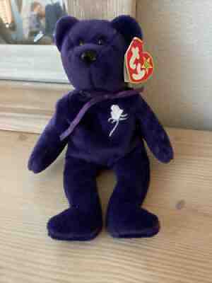 Princess Diane Beanie Baby. Mint Condition PVC. ï¿¼