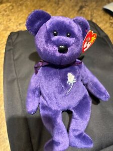 Extremely Rare 2 different sized eyes error!!!Ty Beanie Babies Princess Bear Toy